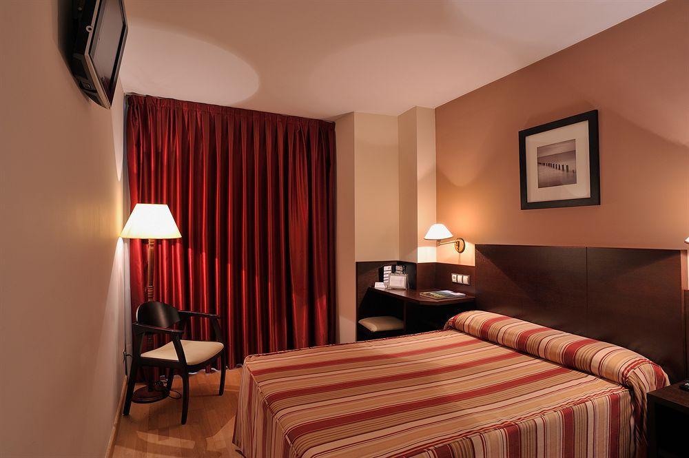Hotel Castro Real اوفيدو المظهر الخارجي الصورة