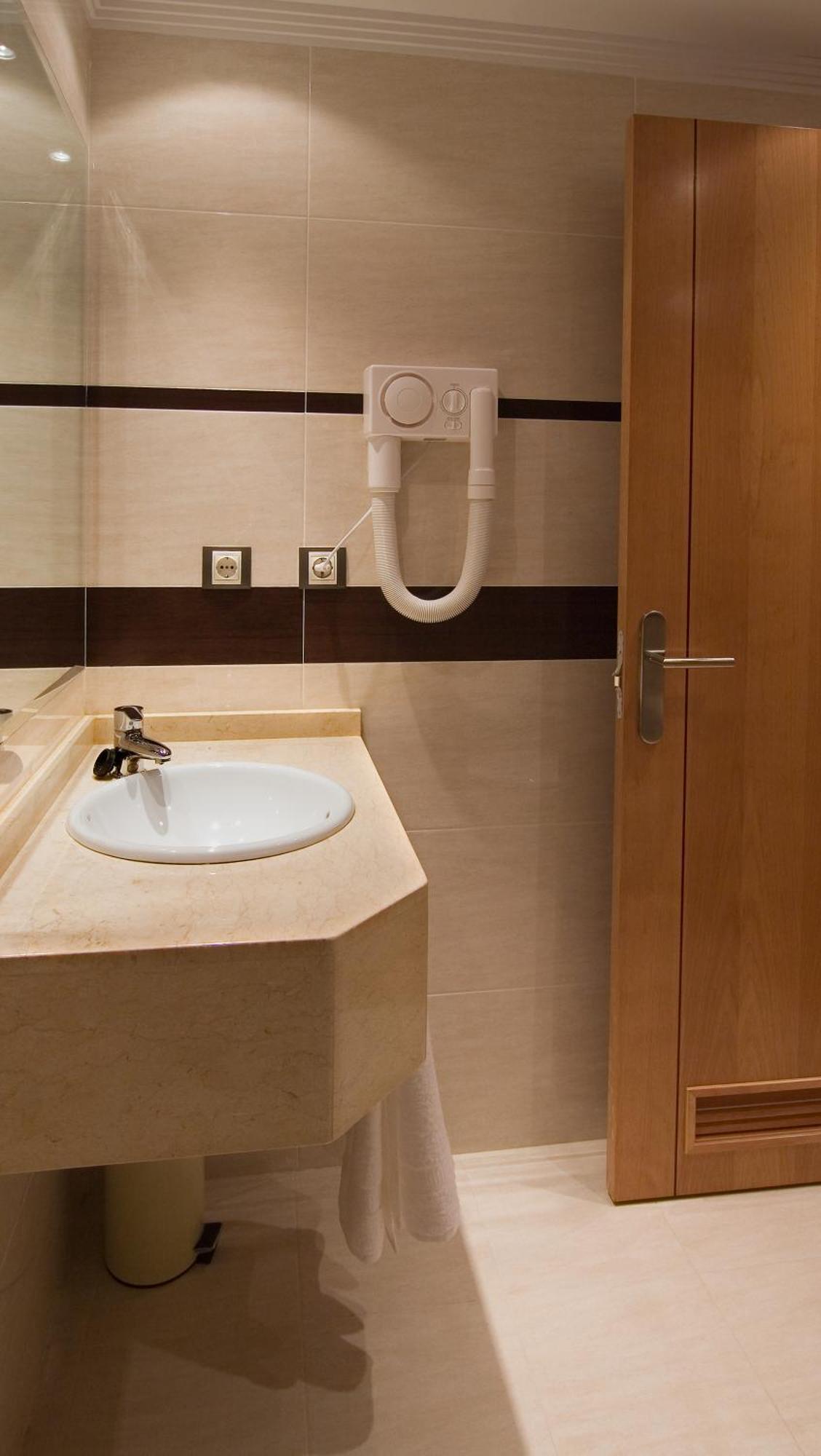 Hotel Castro Real اوفيدو المظهر الخارجي الصورة