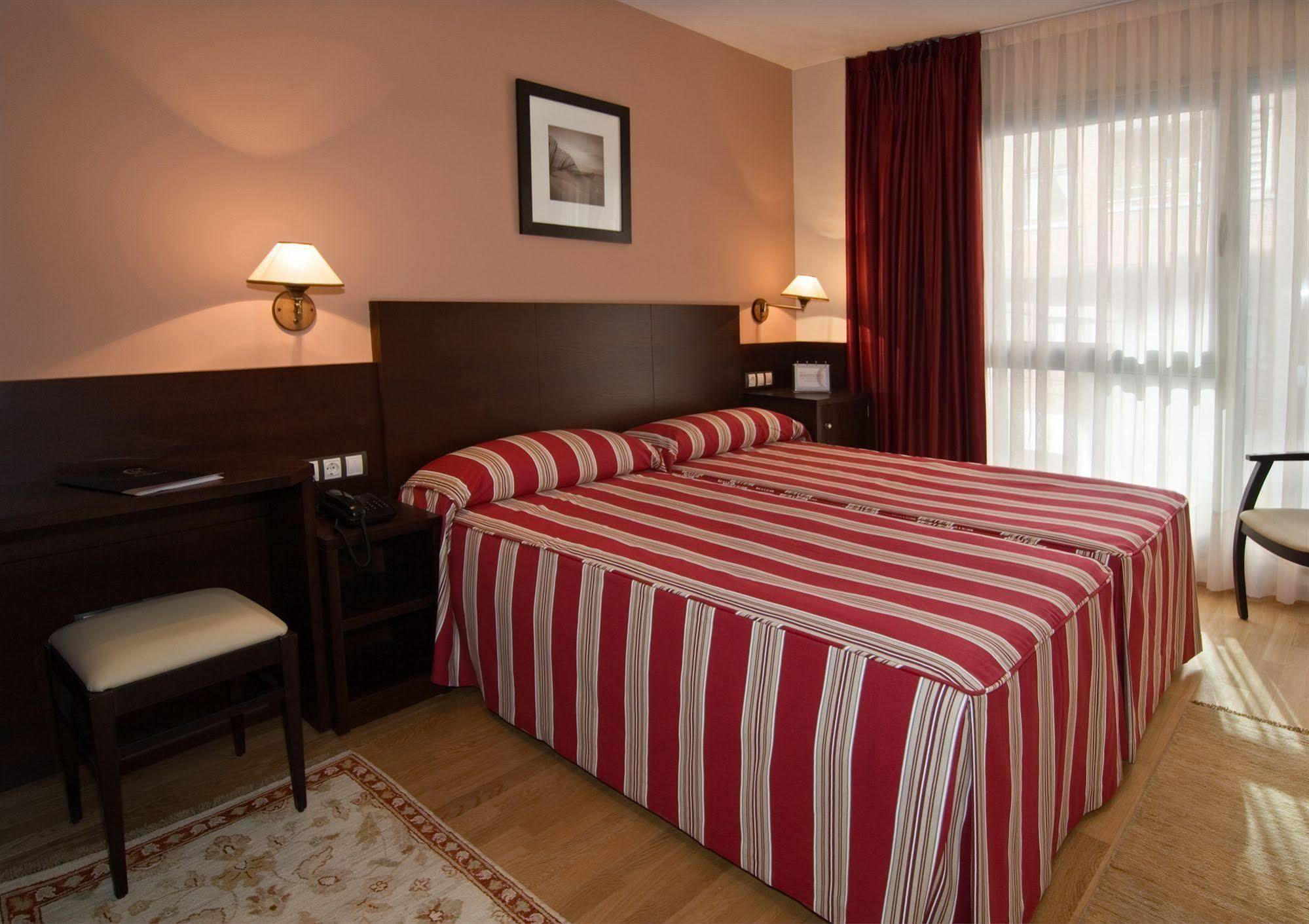 Hotel Castro Real اوفيدو المظهر الخارجي الصورة