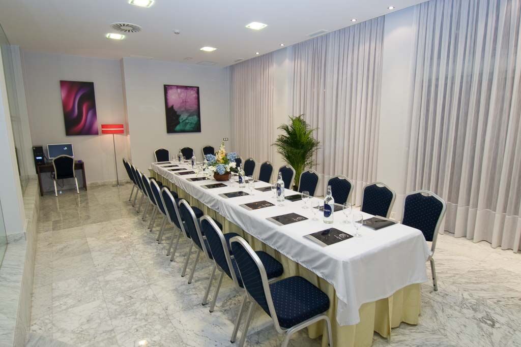 Hotel Castro Real اوفيدو المظهر الخارجي الصورة